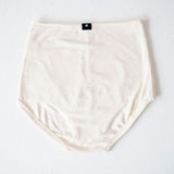 Momme | High-waisted sustainably made undies for pre and postpartum