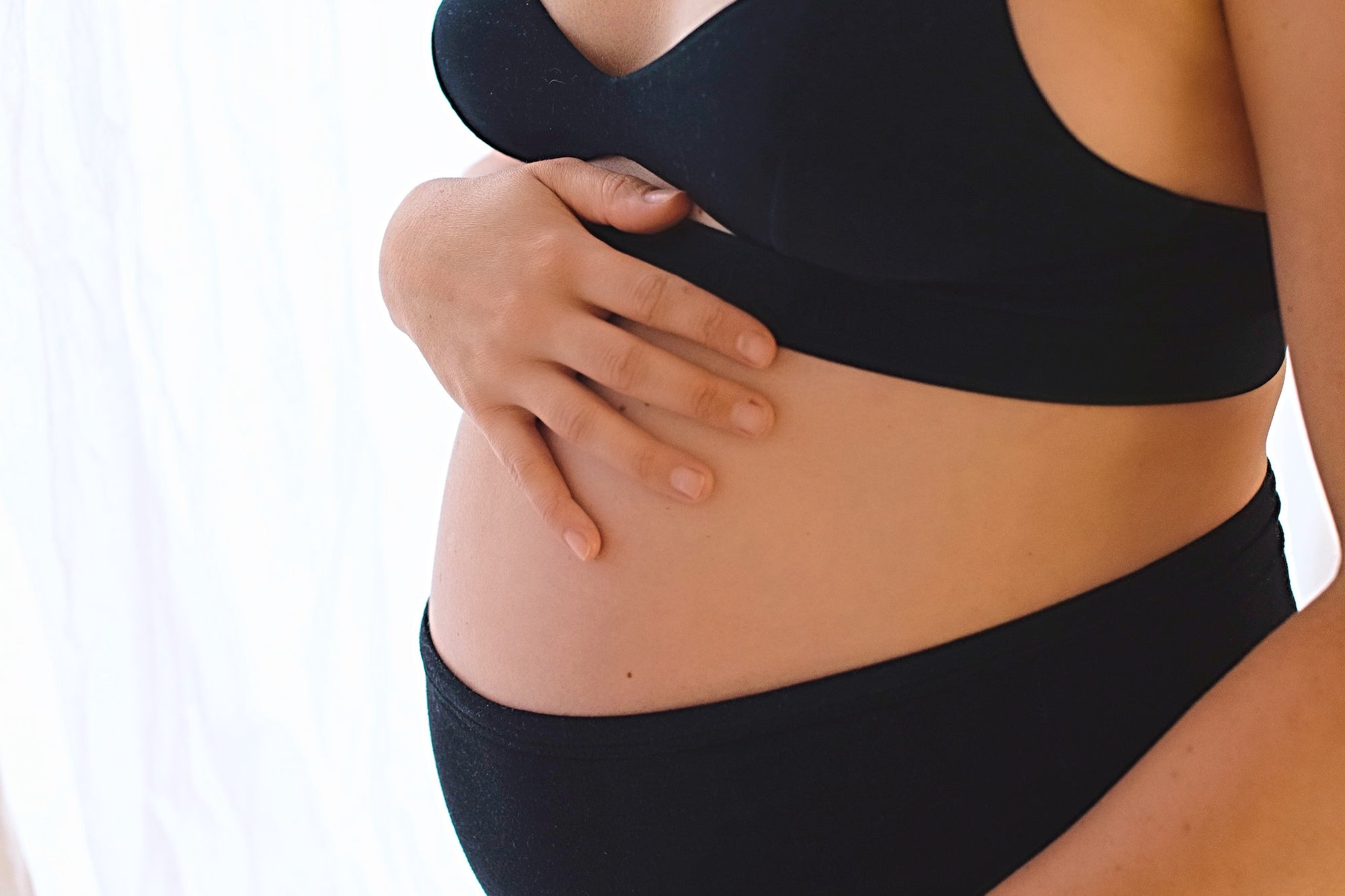 Momme | Pregnancy and Postpartum breathable high-waisted underwear